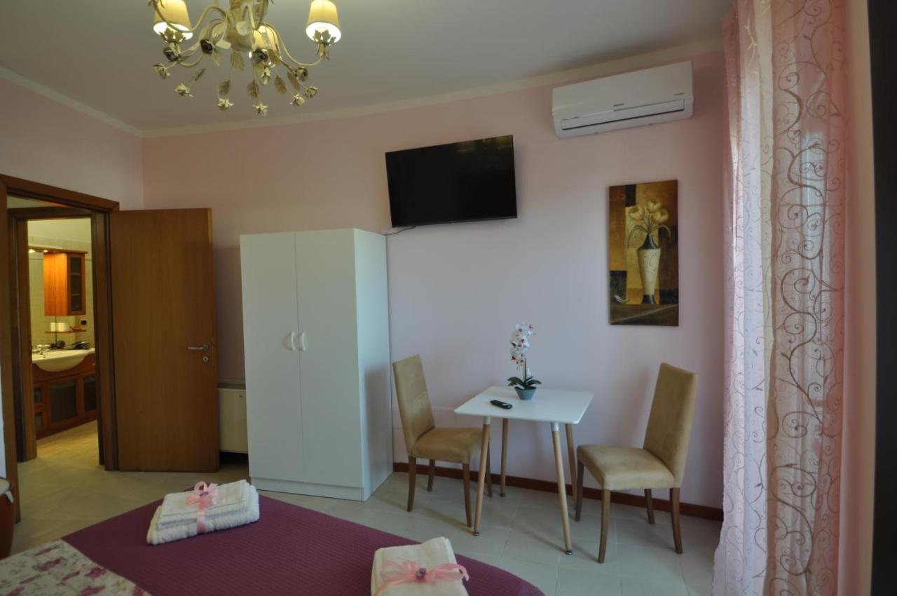 Boat Dreams , Garden Relax Apartment Матино Екстериор снимка
